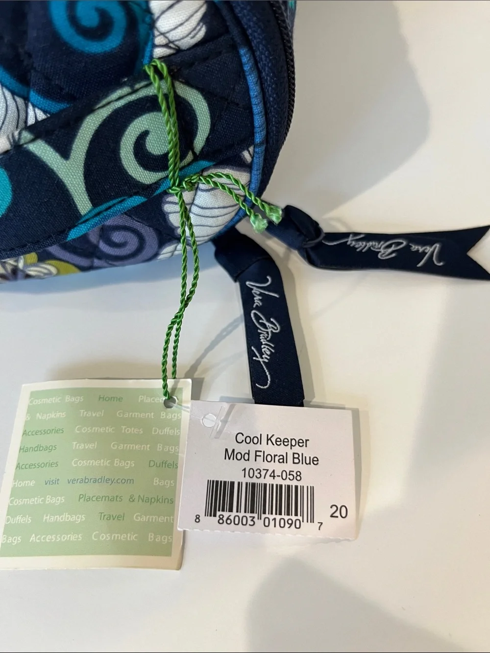 Vera Bradley NWT Navy Floral Quilted Cool Keeper Case.